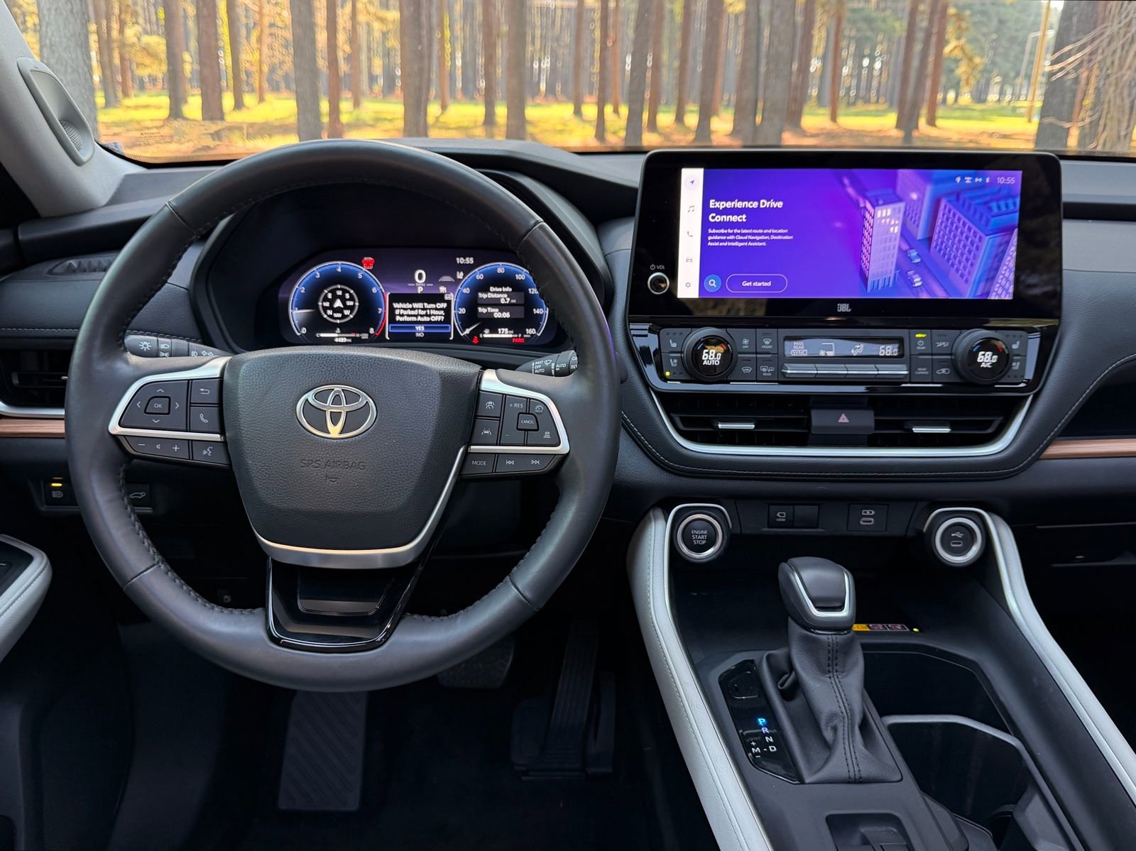 Used 2024 Toyota Grand Highlander Limited image 3