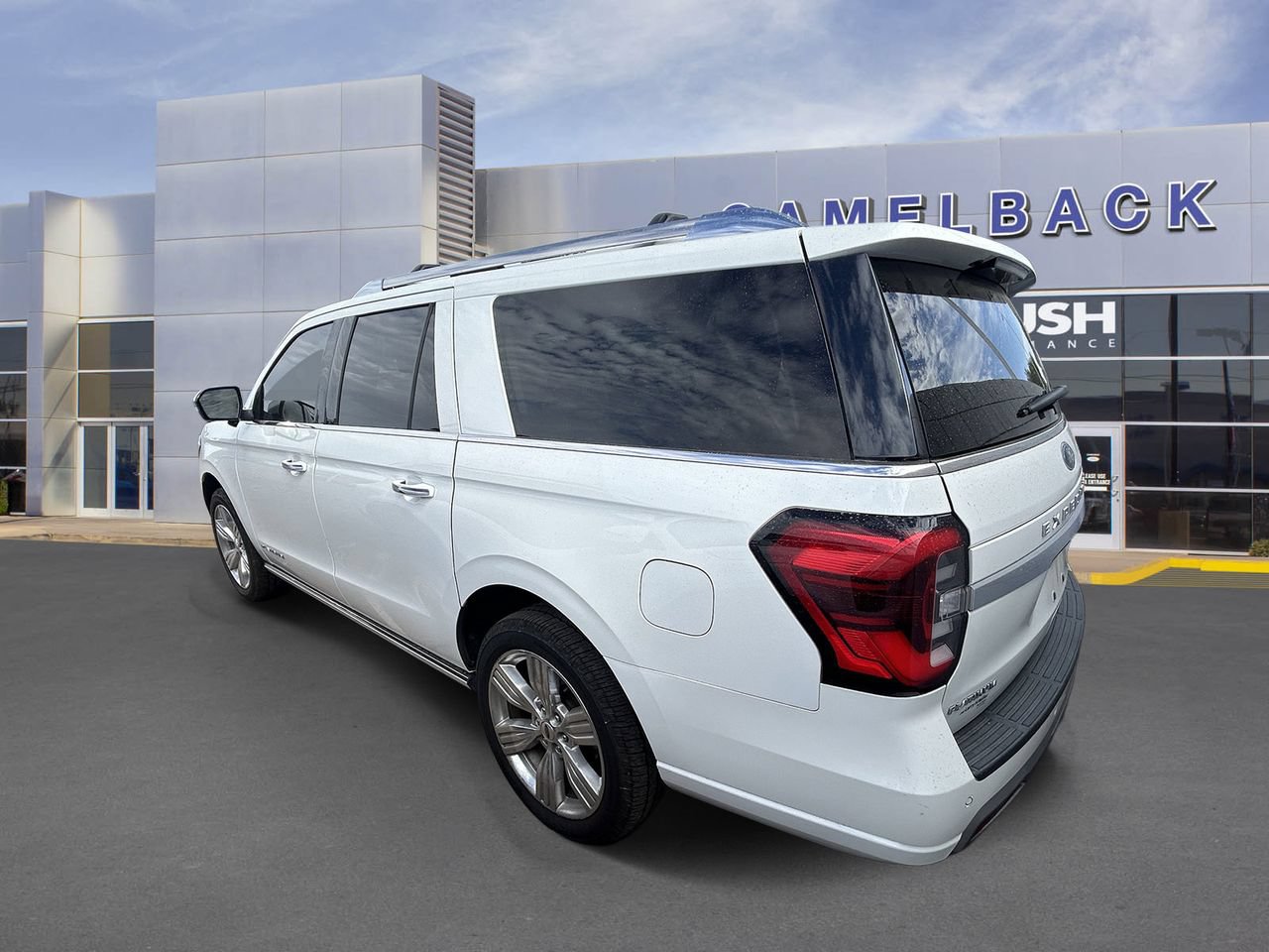 Used 2022 Ford Expedition Max Platinum AWD/4WD image 6