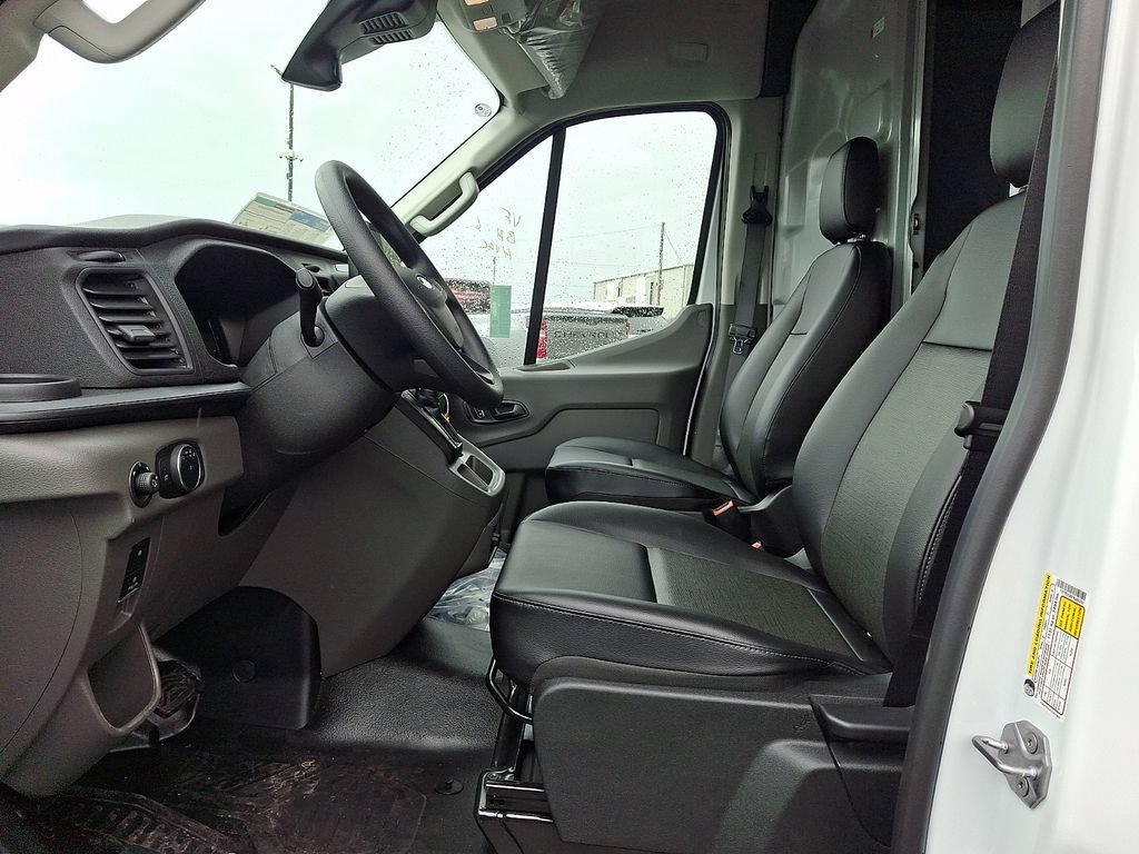 New 2026 Ford Transit 150 148 Medium Roof AWD w/ HVAC Trade Package image 10