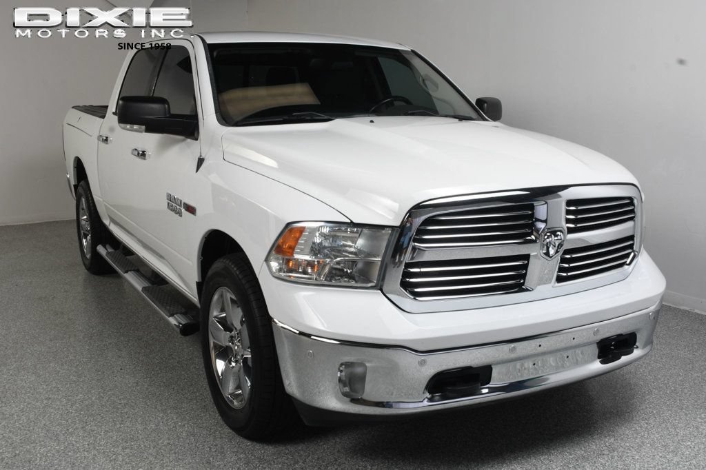 Used 2016 RAM 1500 Lone Star AWD/4WD image 1