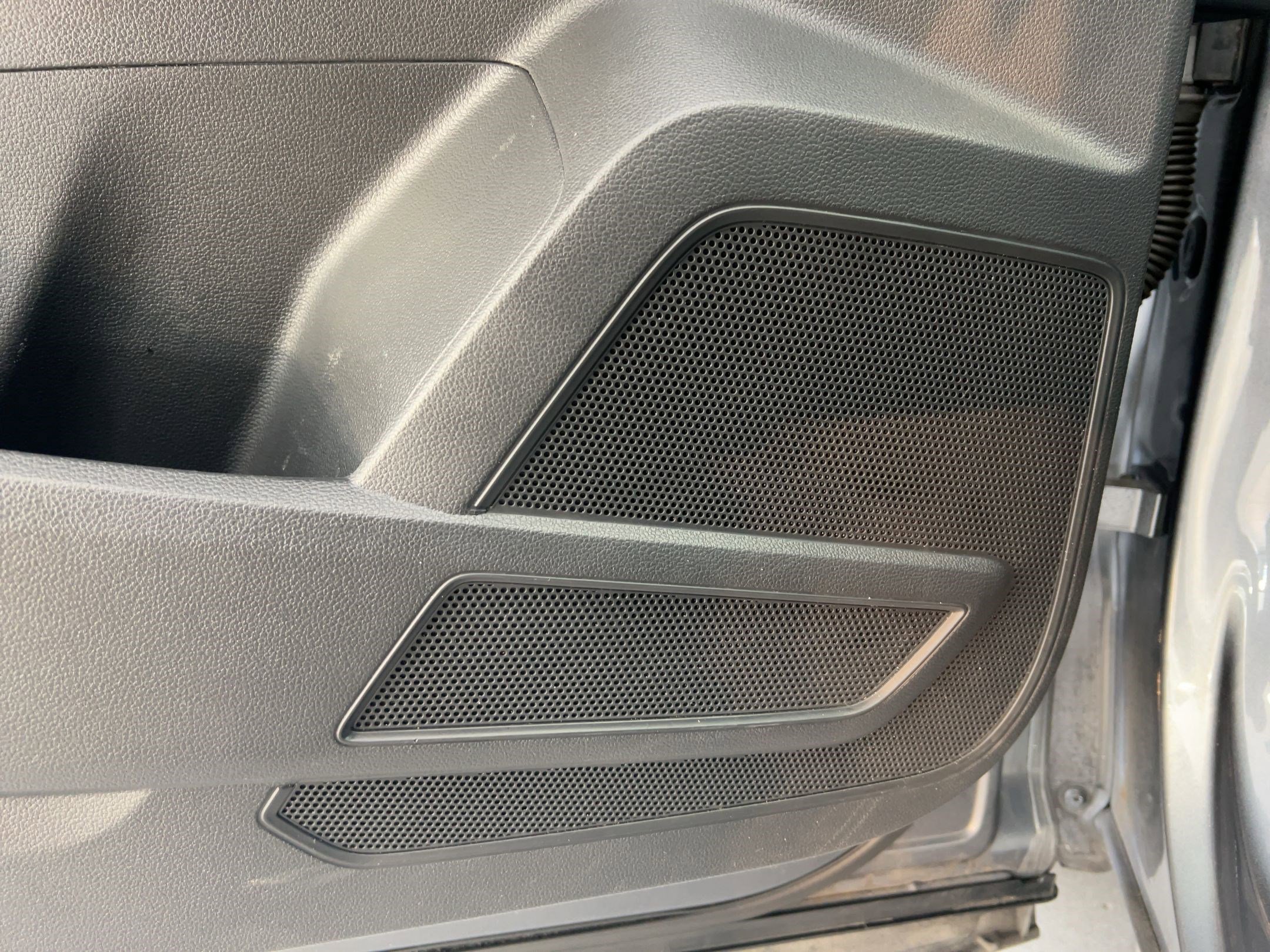 Used 2019 Volkswagen Atlas SE w/ Towing Package image 22