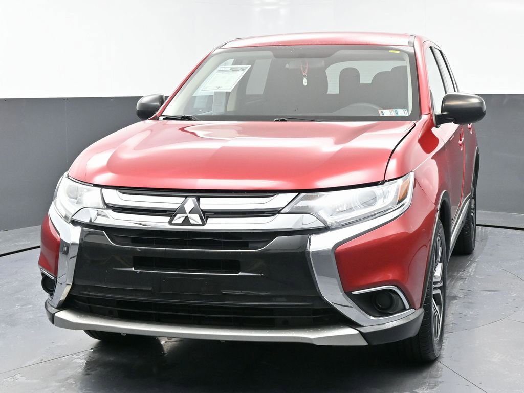 Used 2018 Mitsubishi Outlander ES image 5