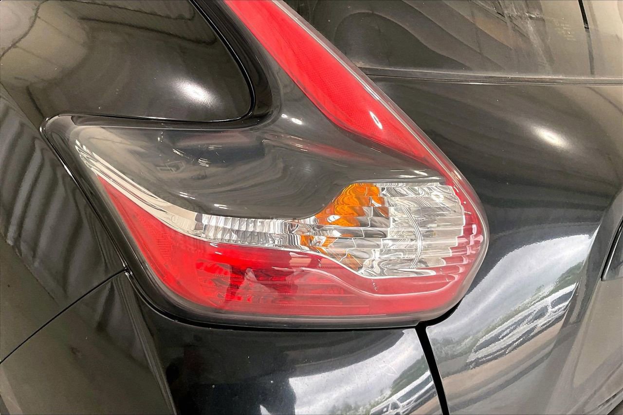 Used 2015 Nissan Juke SL image 13