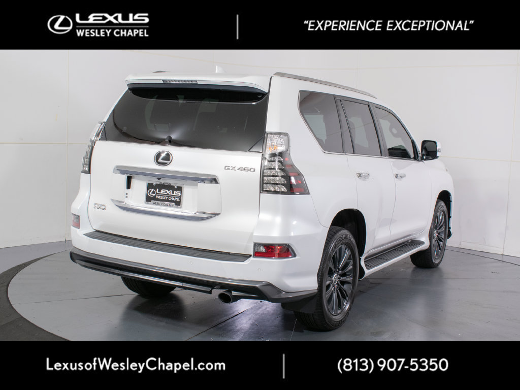 Certified 2023 Lexus GX 460 Luxury w/ Sport Design Package AWD/4WD image 4