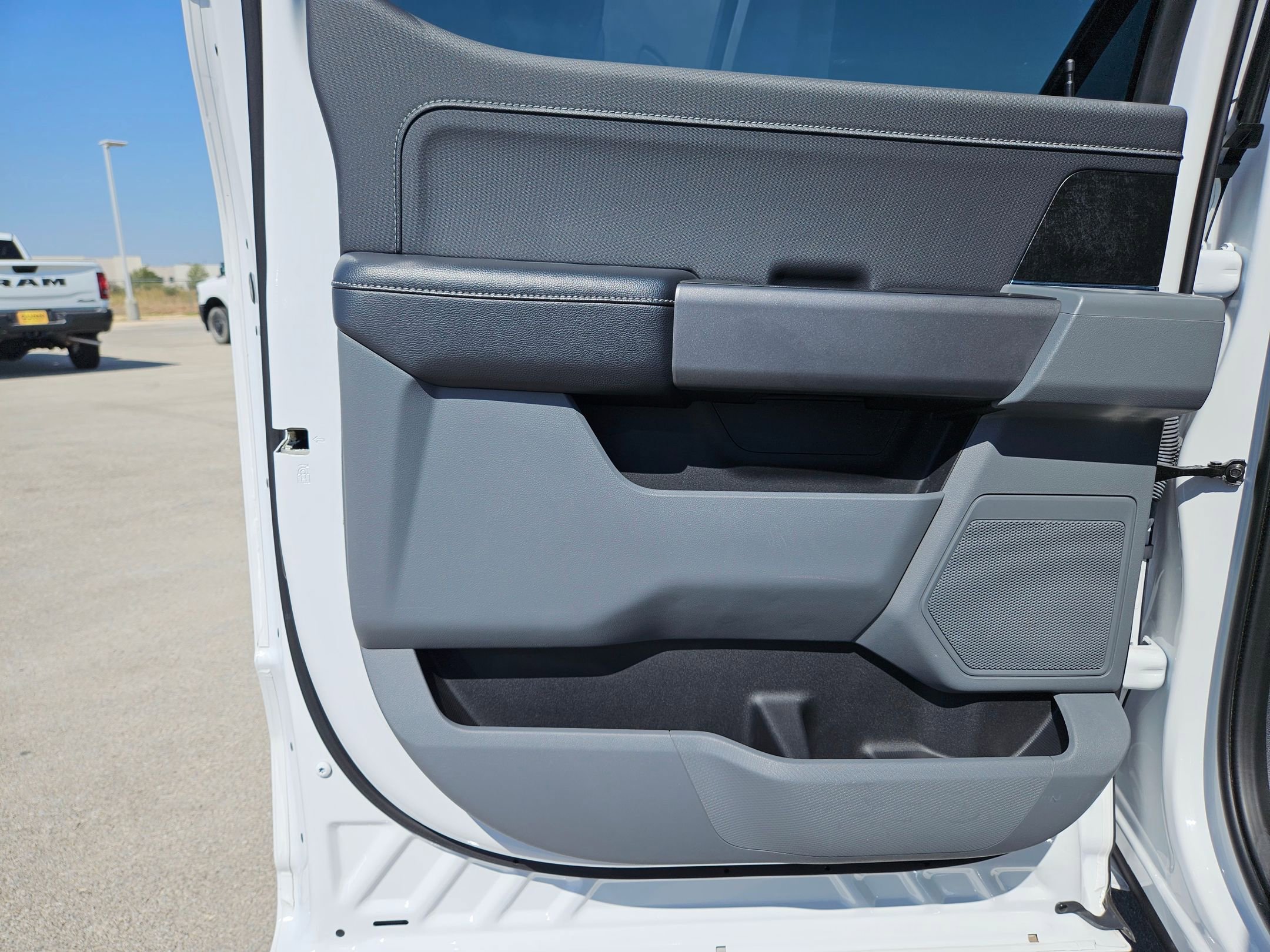 Used 2023 Ford F150 XLT w/ Equipment Group 302A High image 15