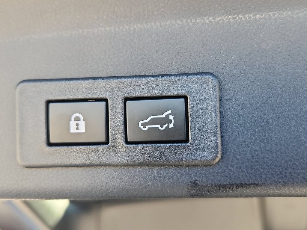 Used 2025 Subaru Ascent Touring AWD/4WD image 26