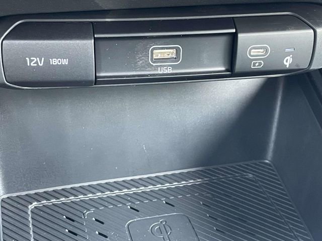 New 2026 Kia Niro SX Touring image 37