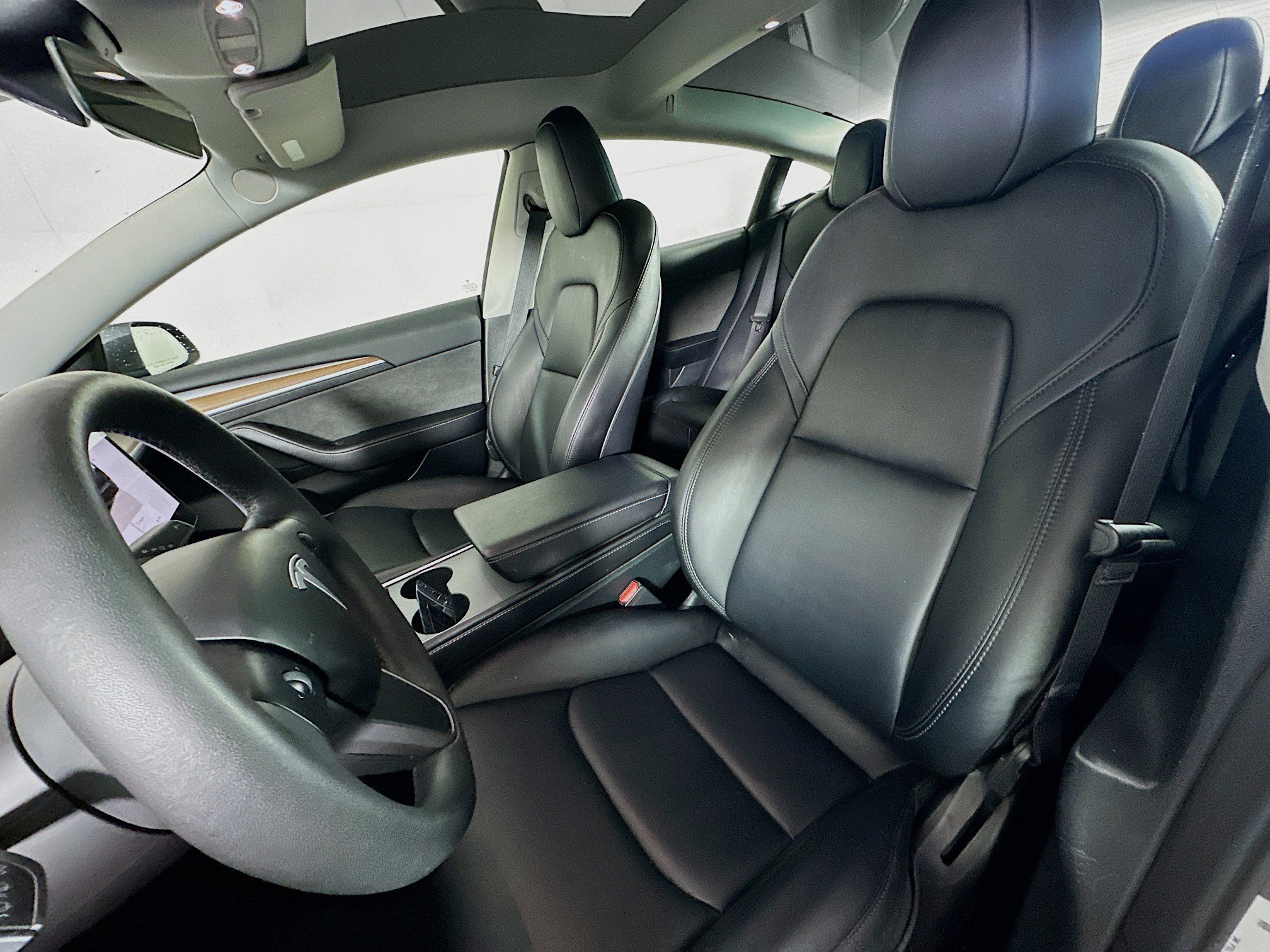 Used 2023 Tesla Model 3 Standard Range image 13