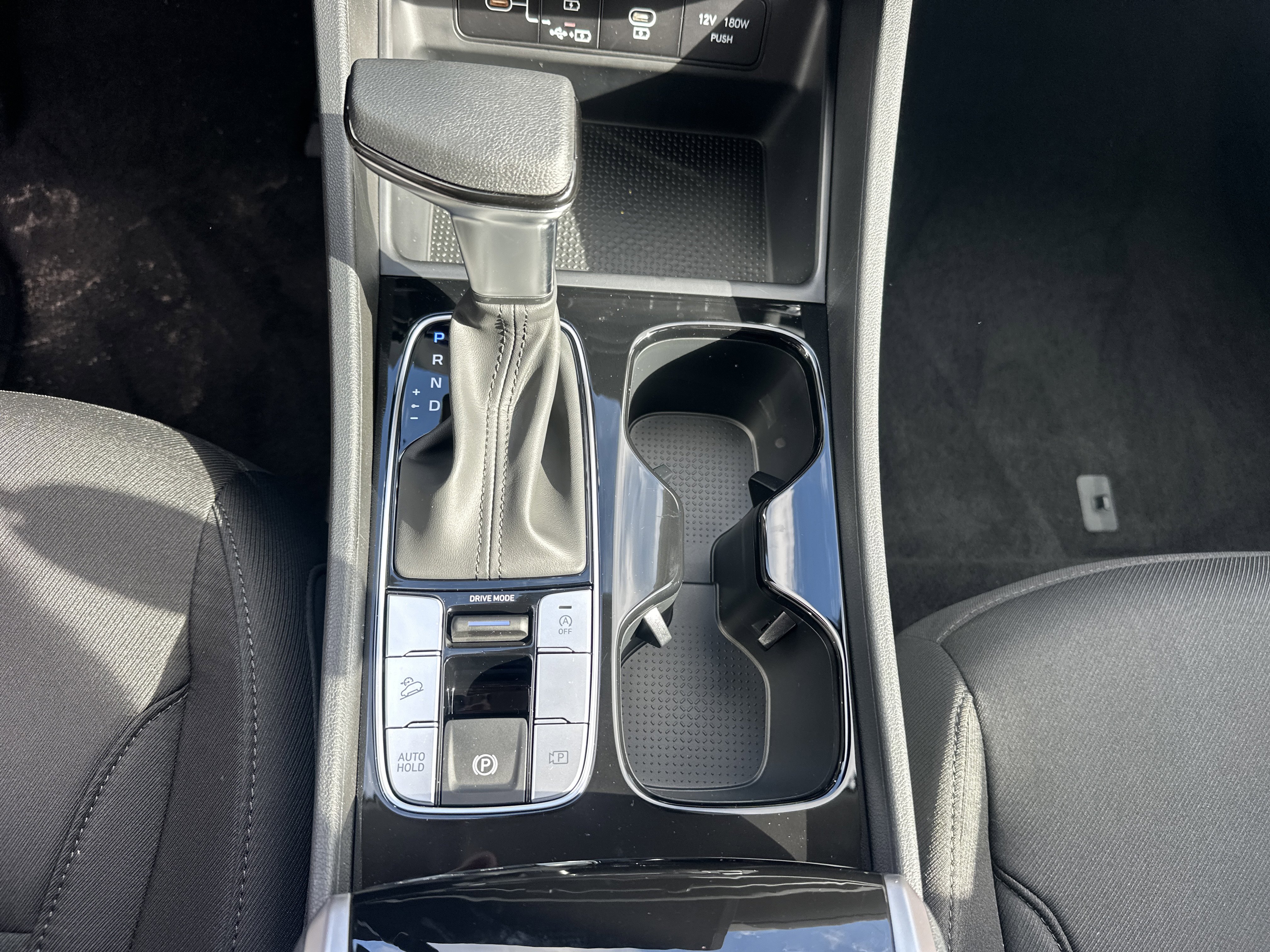 New 2026 Hyundai Tucson SEL FWD image 22