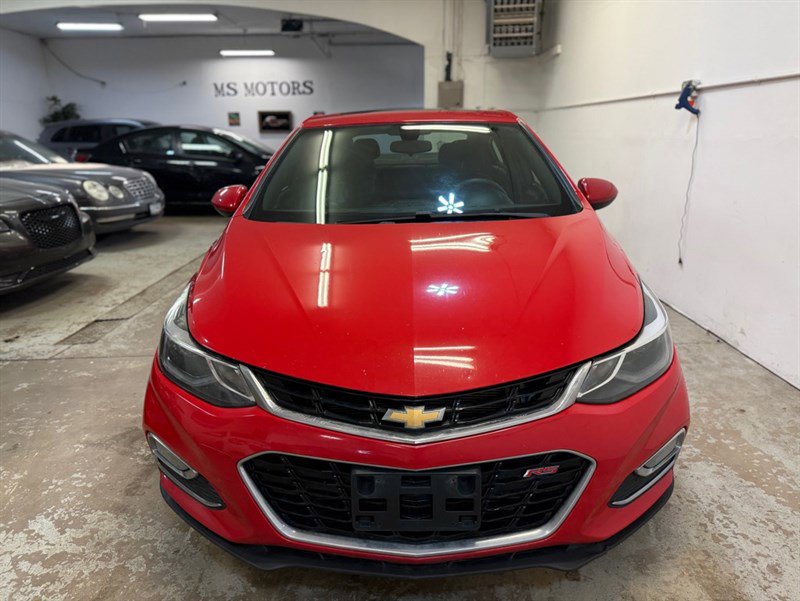 Used 2017 Chevrolet Cruze LT w/ Sun And Sound Package image 1