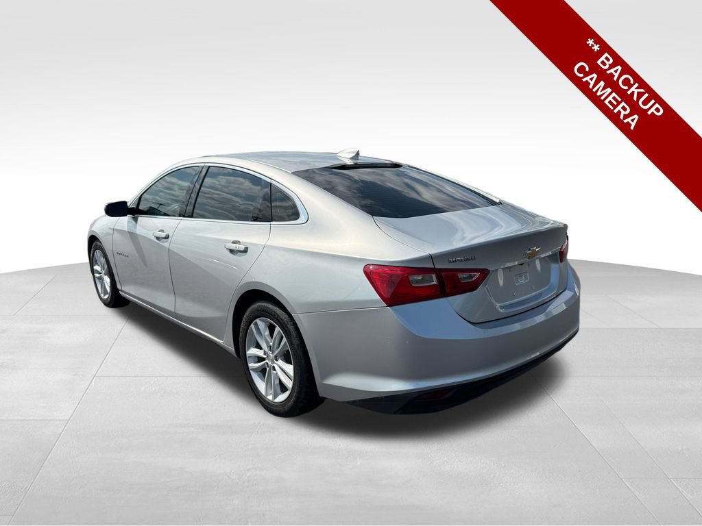 Used 2018 Chevrolet Malibu LT FWD image 3