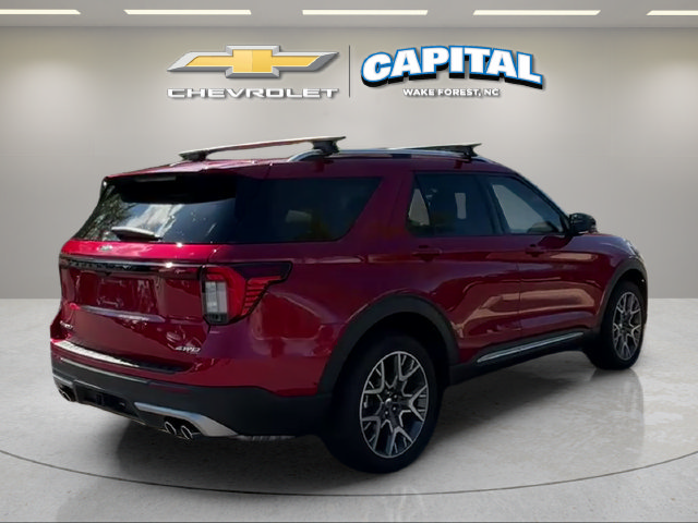 Used 2025 Ford Explorer Platinum w/ Ultimate Package AWD/4WD image 5
