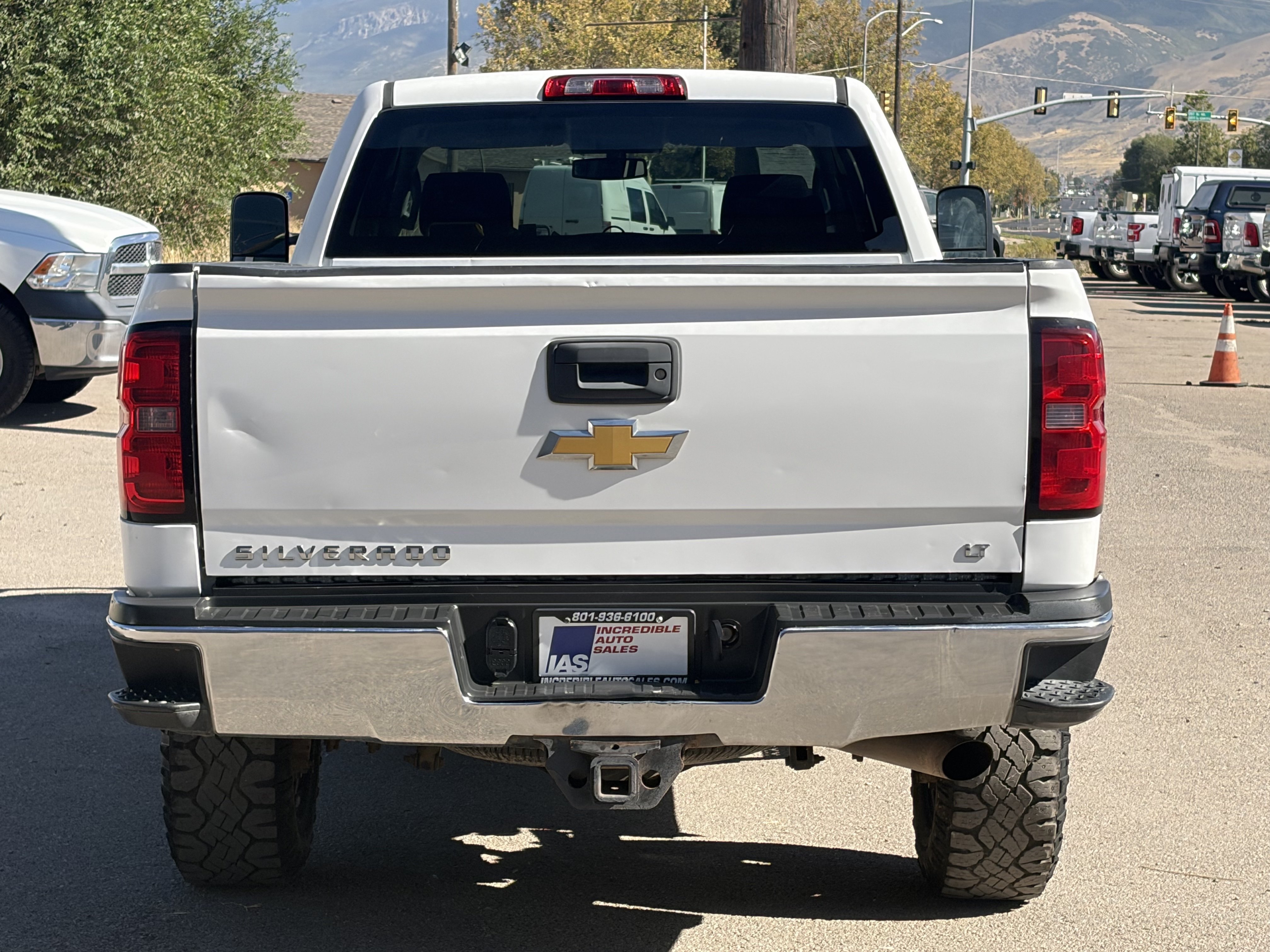 Used 2015 Chevrolet Silverado 3500 LT AWD/4WD image 5