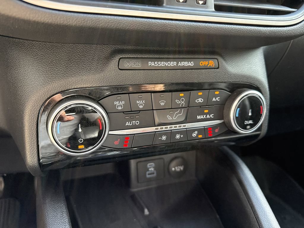 Used 2022 Ford Escape SEL w/ Technology Package AWD/4WD image 20