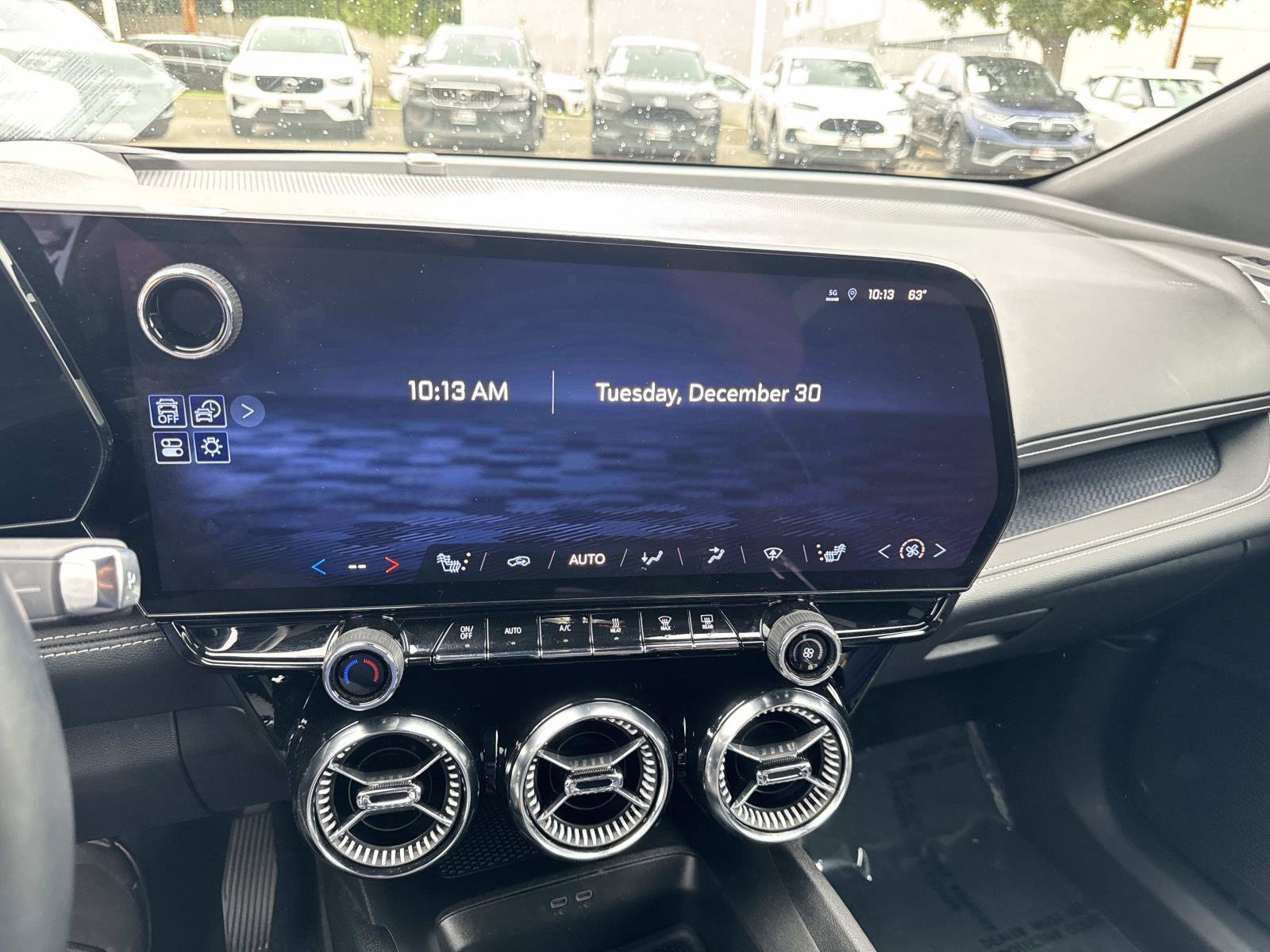 Used 2024 Chevrolet Blazer EV LT image 21