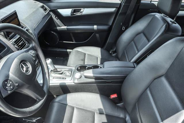 Used 2008 Mercedes-Benz C 300 4MATIC Sedan image 11