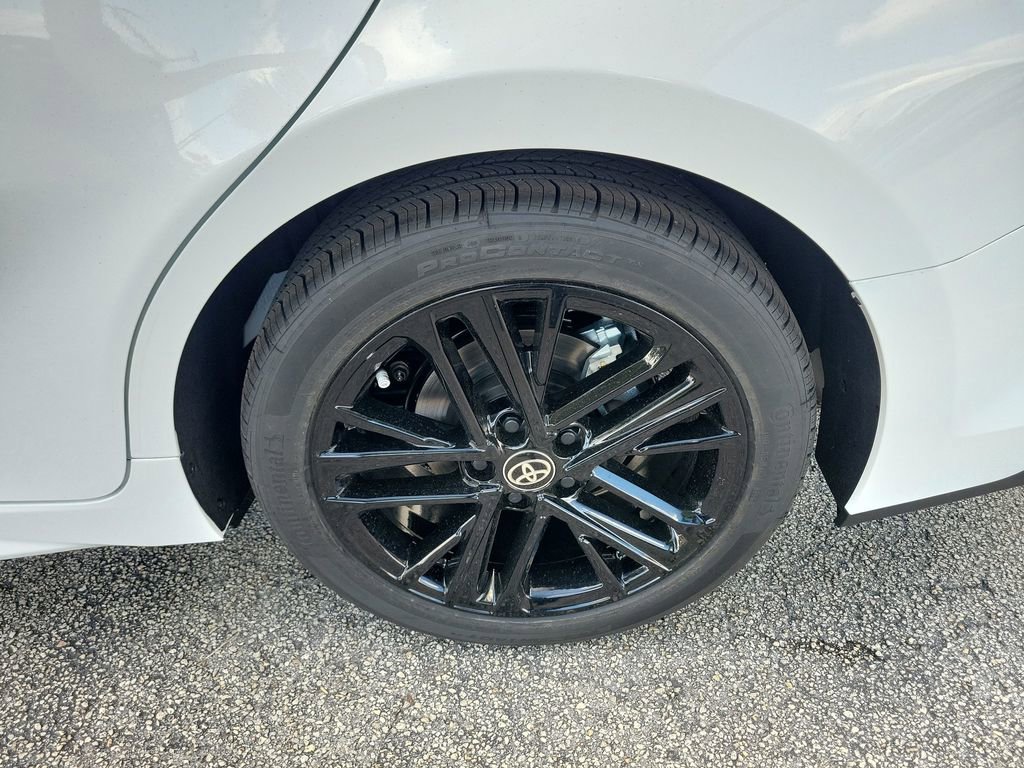 New 2026 Toyota Camry SE FWD image 30