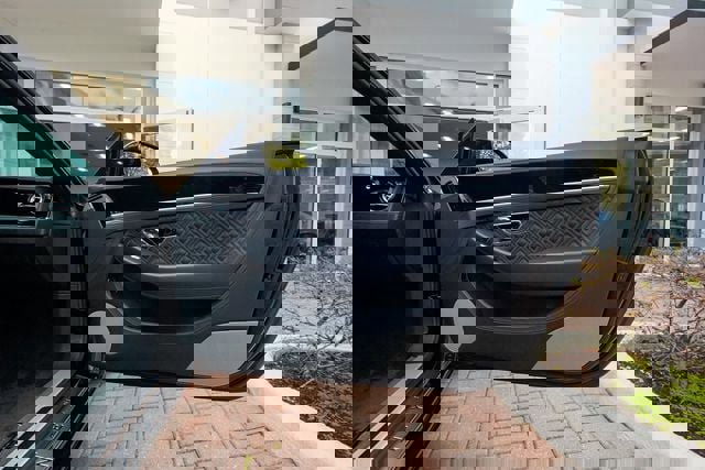 Used 2020 Bentley Continental GT V8 image 76