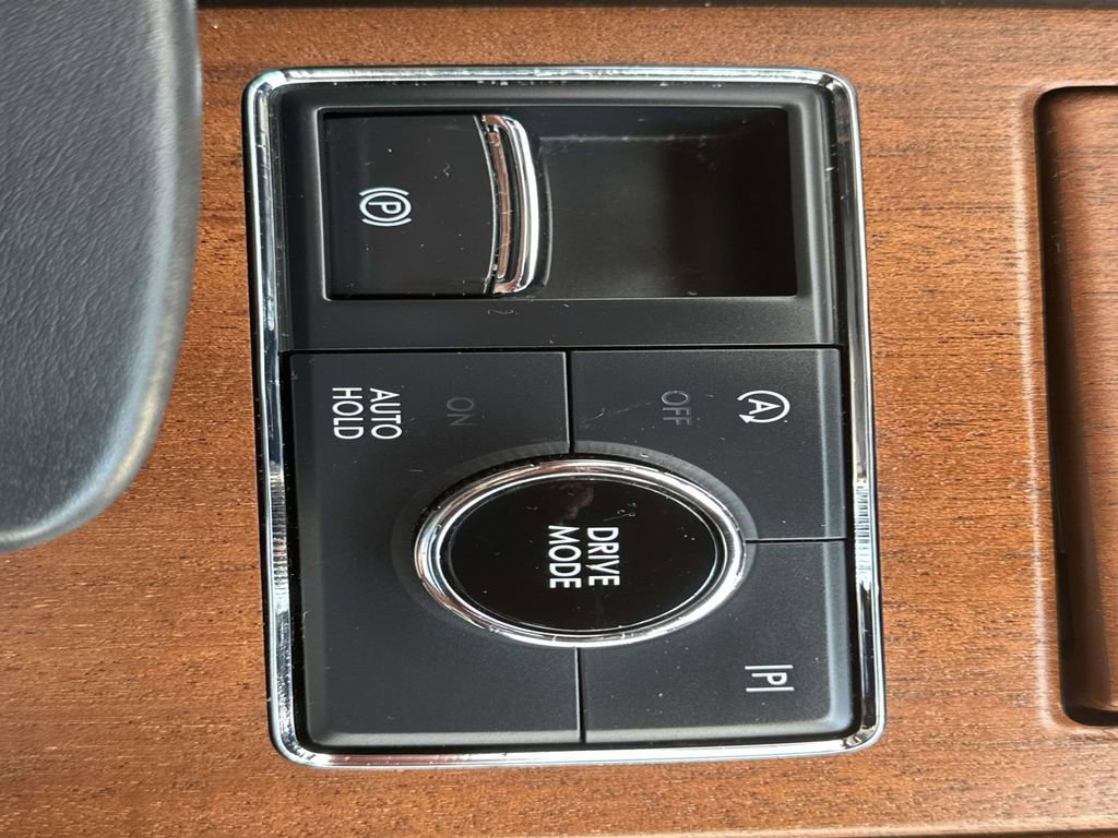 Certified 2024 Lincoln Navigator L Black Label image 35