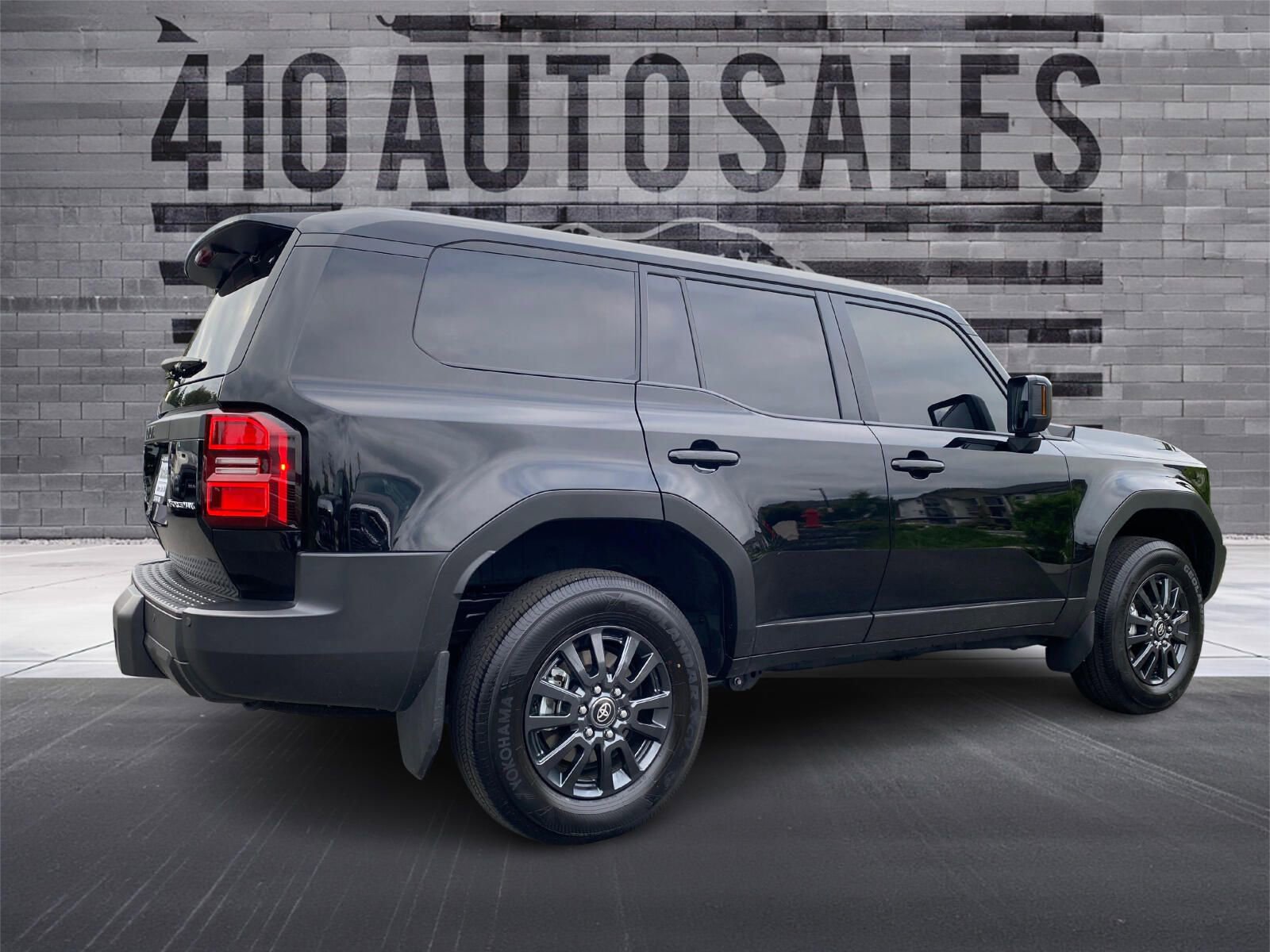 Used 2025 Toyota Land Cruiser 1958 image 3