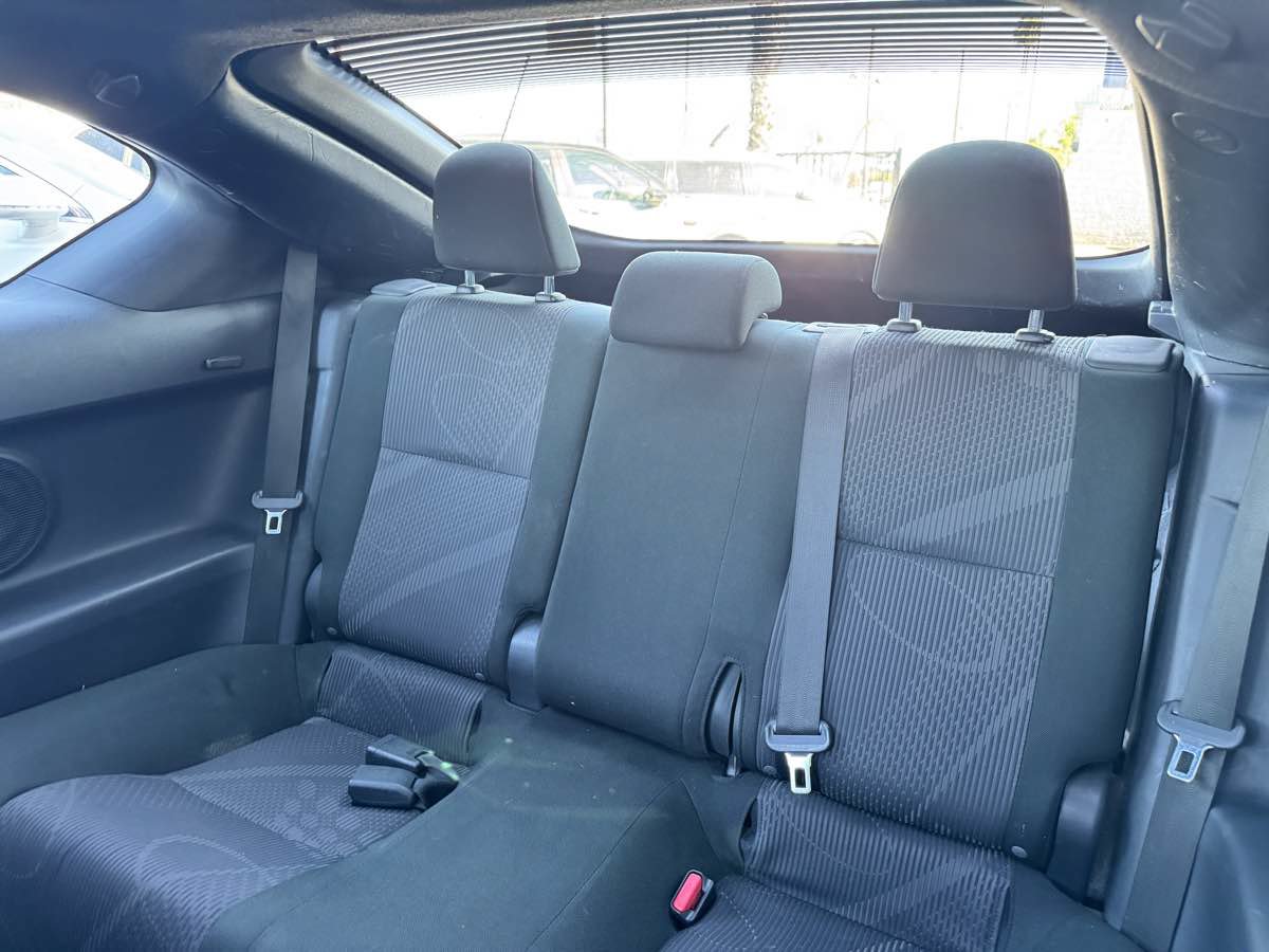 Used 2012 Scion tC FWD image 29