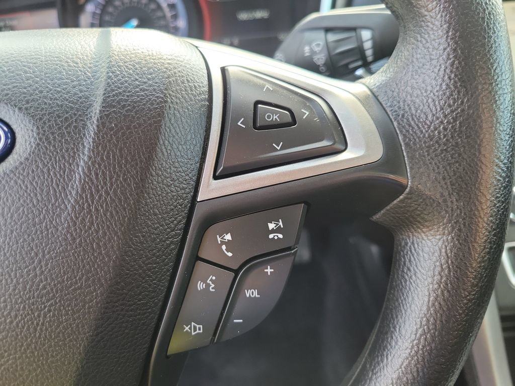 Certified 2020 Ford Fusion SE FWD image 22