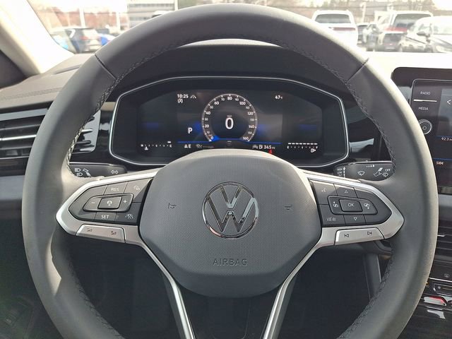 New 2026 Volkswagen Jetta SE image 10