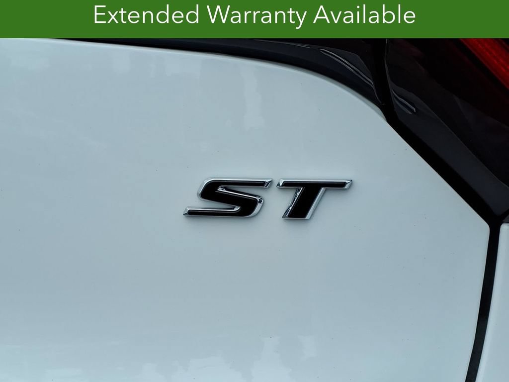Certified 2024 Buick Encore GX Sport Touring w/ Comfort Package FWD image 13