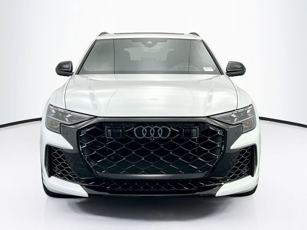 New 2025 Audi RS Q8 performance image 2