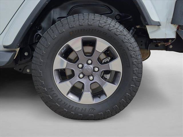 Used 2018 Jeep Wrangler Unlimited Sahara AWD/4WD image 22