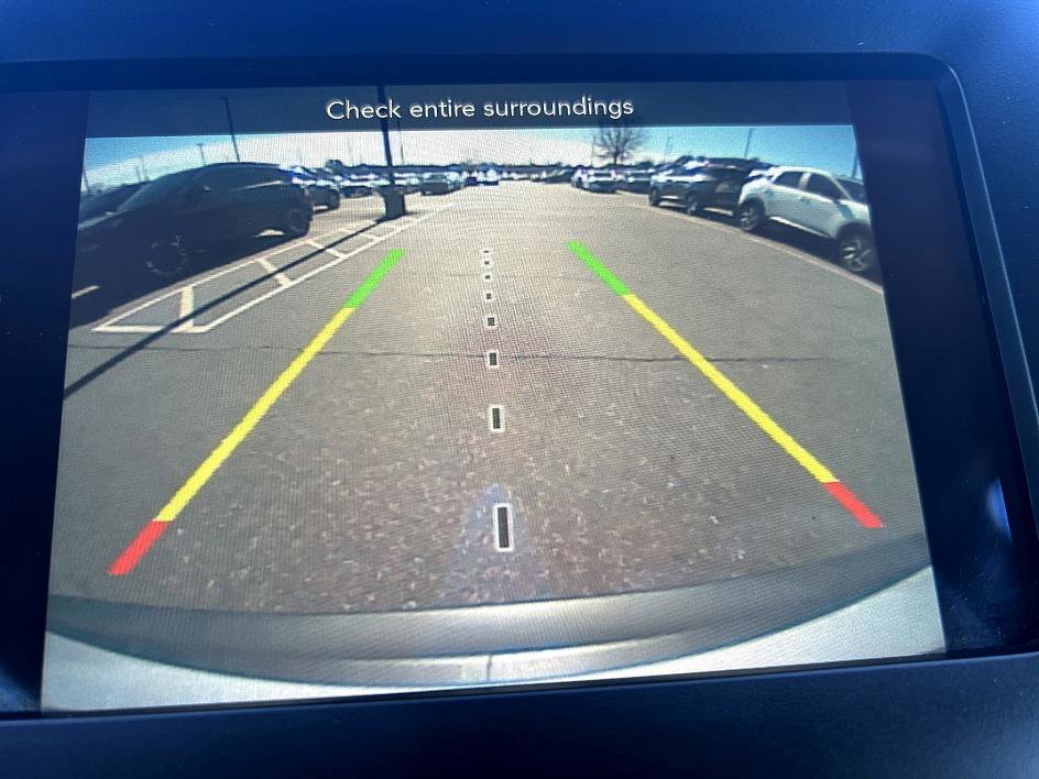 Used 2019 Jeep Cherokee Altitude image 15