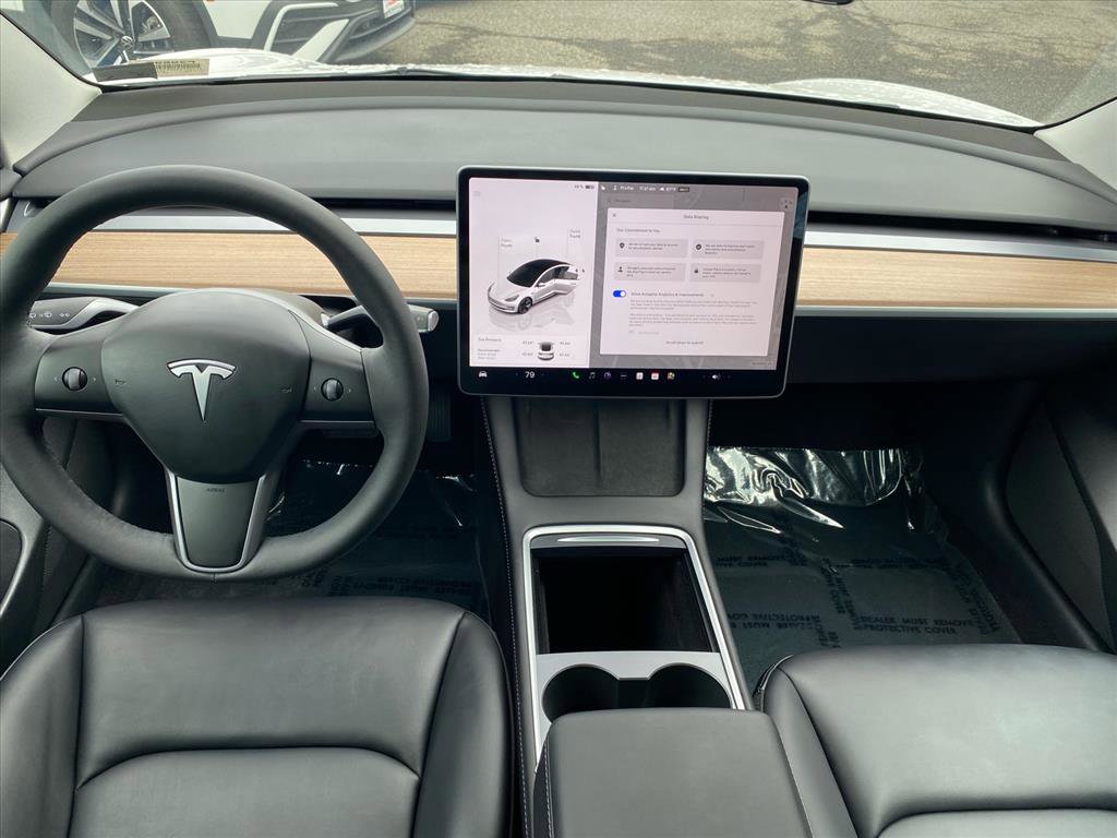 Used 2023 Tesla Model 3 Standard Range image 10