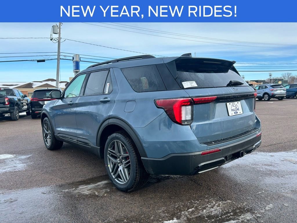 New 2026 Ford Explorer ST-Line w/ ST-Line Street Pack AWD/4WD image 4