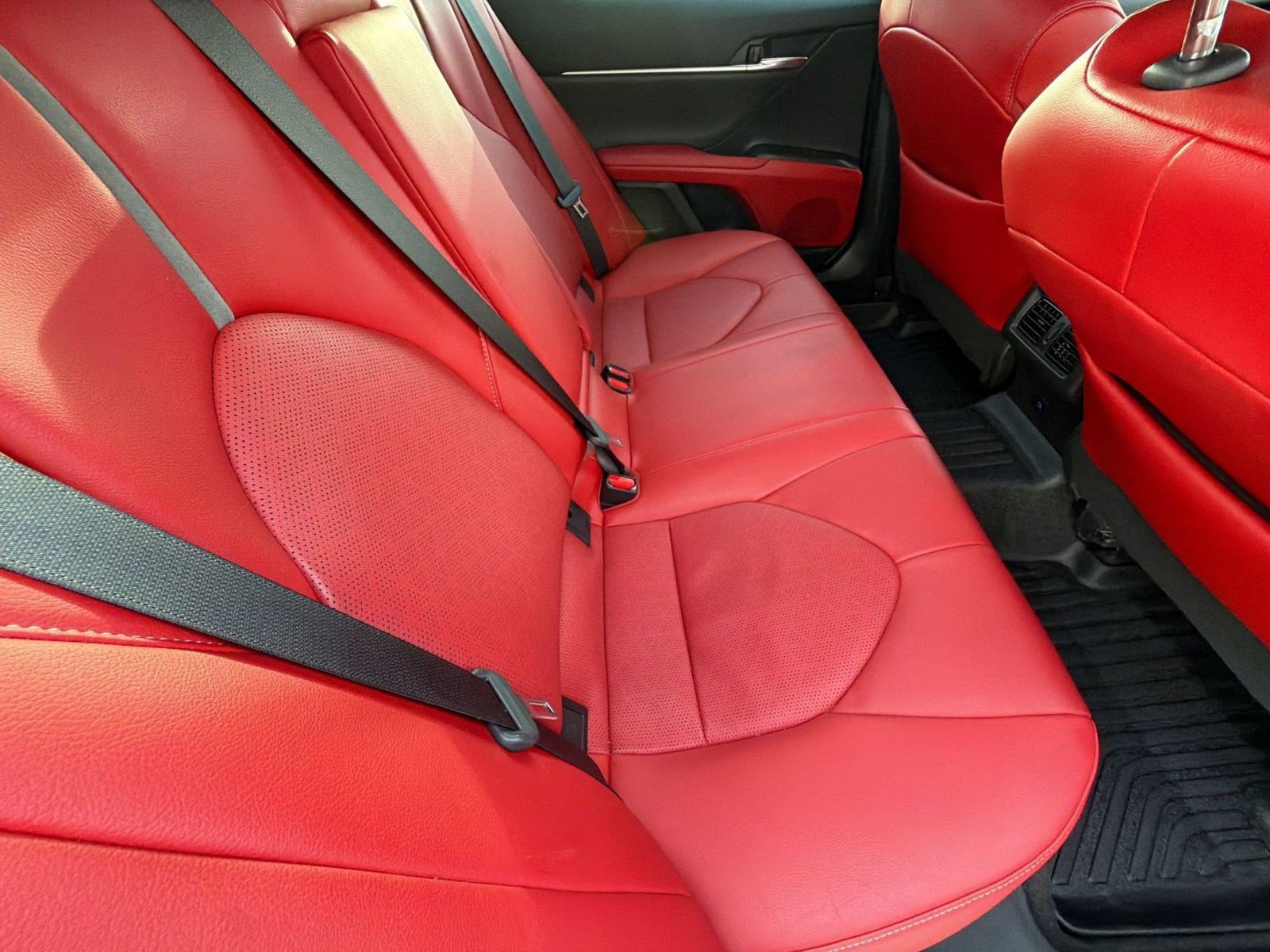 Certified 2022 Toyota Camry XSE w/ Navigation Package FWD image 33