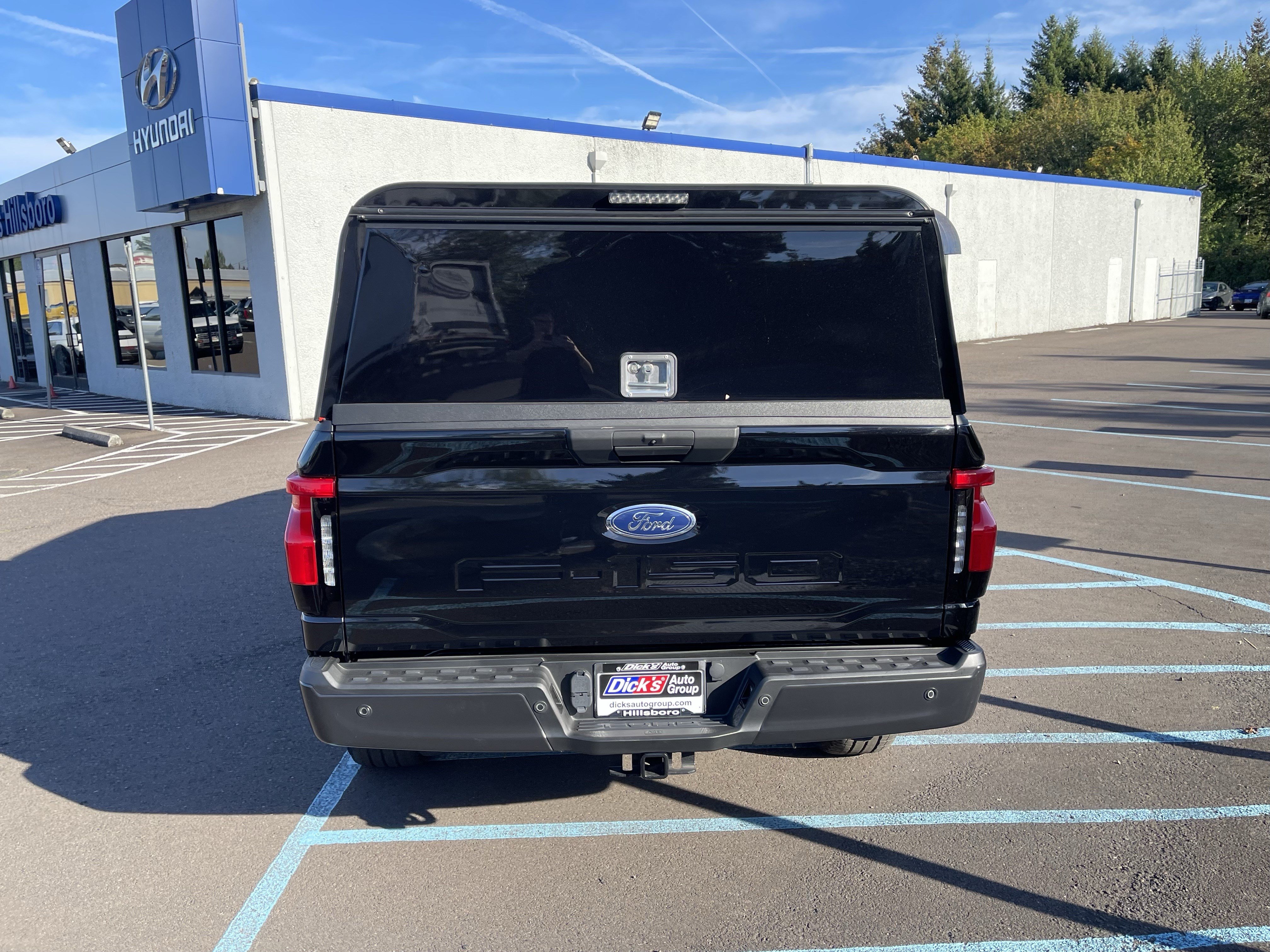 Used 2022 Ford F150 Lightning Pro AWD/4WD image 4