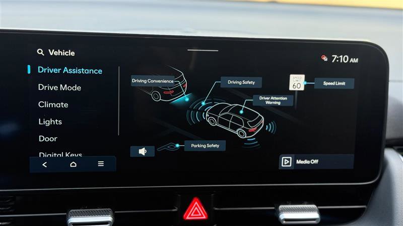 Used 2025 Hyundai Ioniq 5 SEL RWD image 46