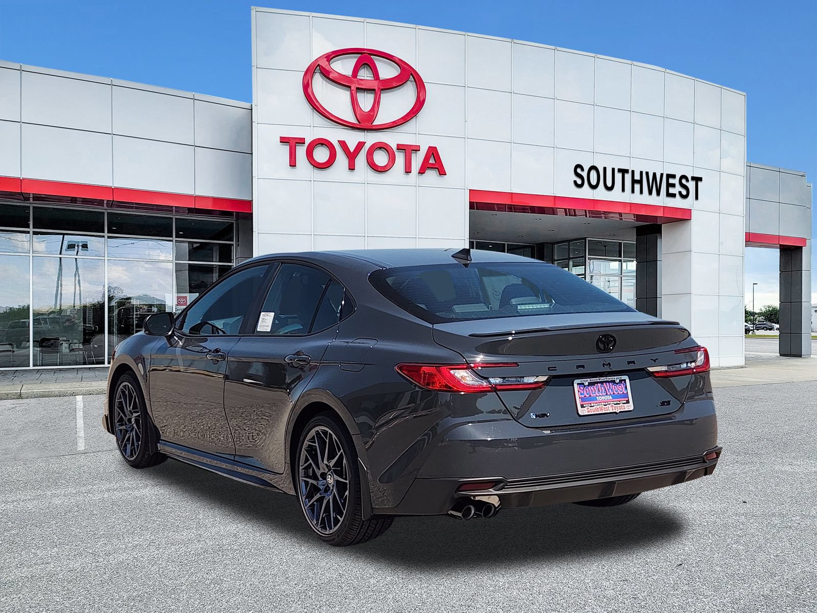 New 2026 Toyota Camry SE w/ Multimedia Upgrade Package FWD image 4