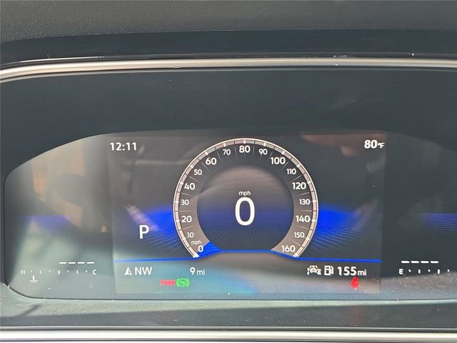 New 2026 Volkswagen Taos SE FWD image 24