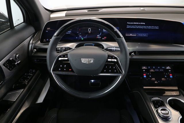 New 2026 Cadillac Vistiq Sport image 11