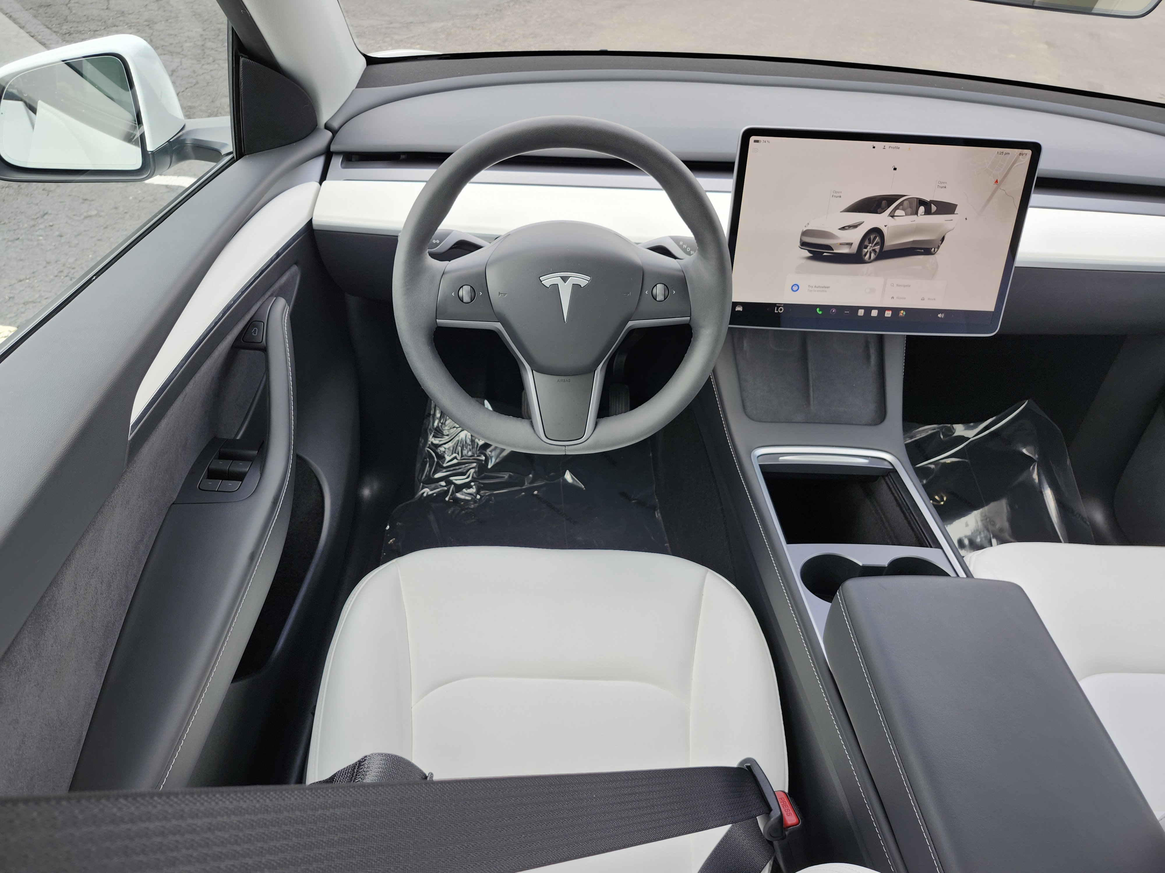 Used 2024 Tesla Model Y Long Range image 26
