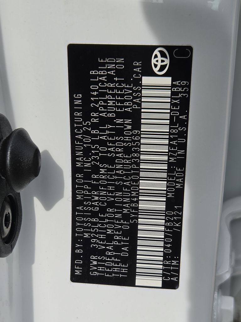 Used 2026 Toyota Corolla LE FWD image 30