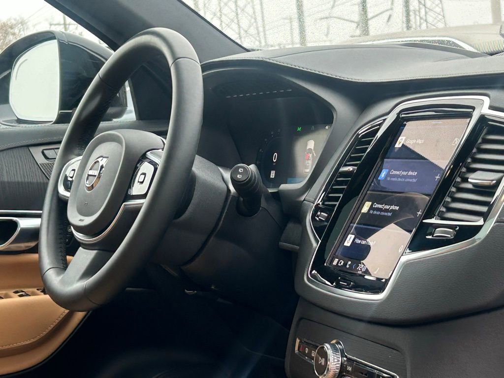 Used 2023 Volvo XC90 B6 Ultimate w/ Protection Package Premier image 22