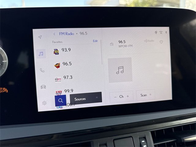 Certified 2023 Lexus ES 350 w/ Premium Package image 16