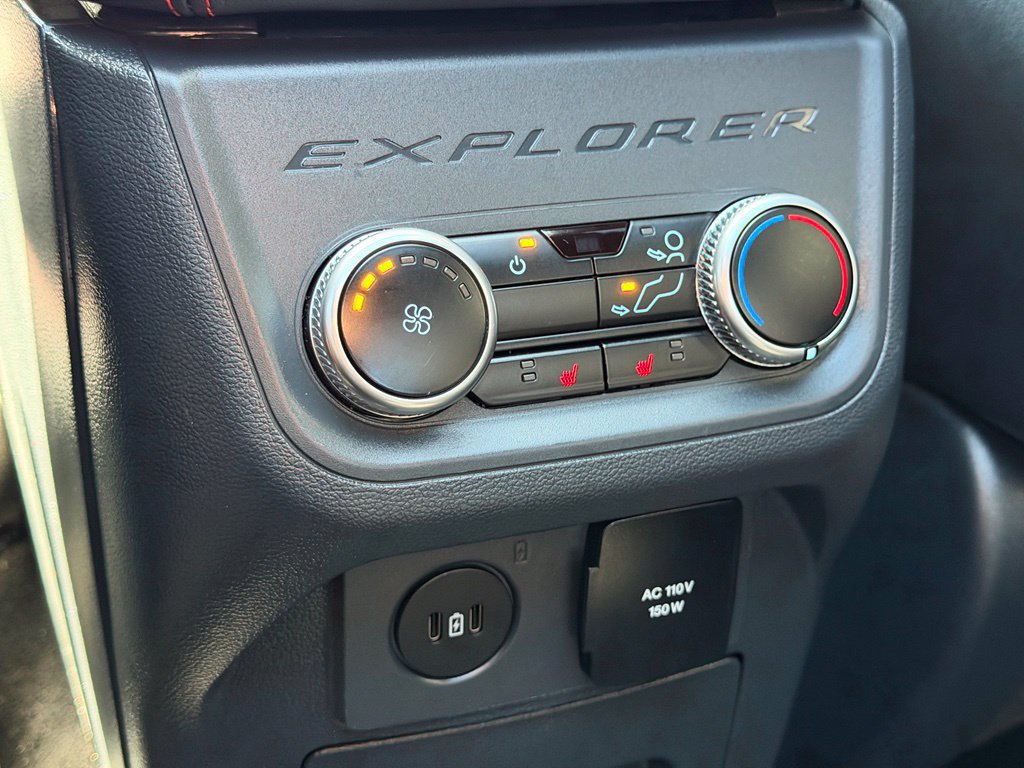 Used 2025 Ford Explorer ST AWD/4WD image 25