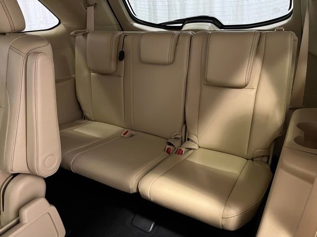 Certified 2017 Toyota Highlander XLE image 11