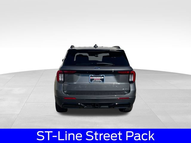 New 2026 Ford Explorer ST-Line w/ ST-Line Street Pack AWD/4WD image 4