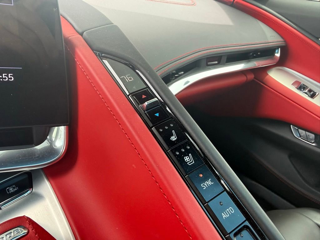 Used 2020 Chevrolet Corvette Stingray Premium Cpe w/ 3LT Preferred Equipment Group RWD image 10