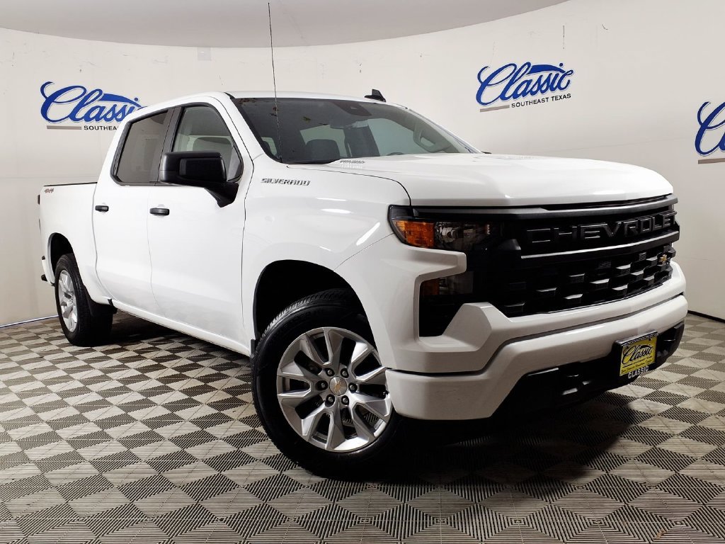 Used 2025 Chevrolet Silverado 1500 Custom