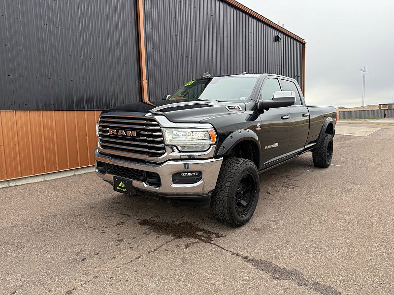 Used 2021 RAM 3500 Limited image 2