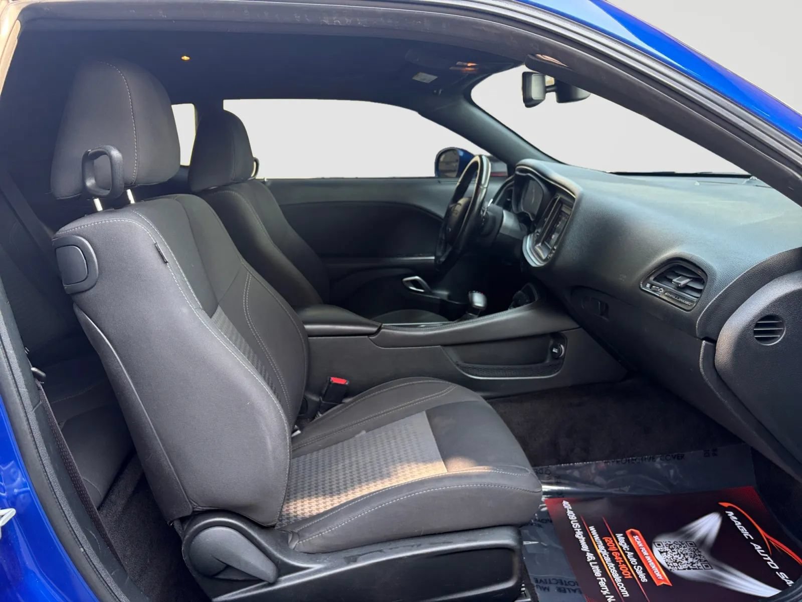 Used 2018 Dodge Challenger R/T RWD image 18